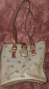 Dooney & Bourke impeccable condition